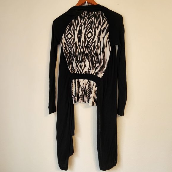 Ted Baker, Women's Cardigan Size 1, Casual, Classic, Contemporary Flaw (Hole). - Picture 3 of 10